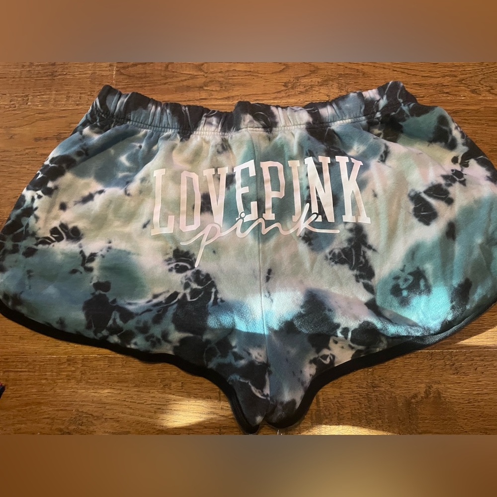 Victoria’s Secret Pink 2X tie dye shorts lounge NEW